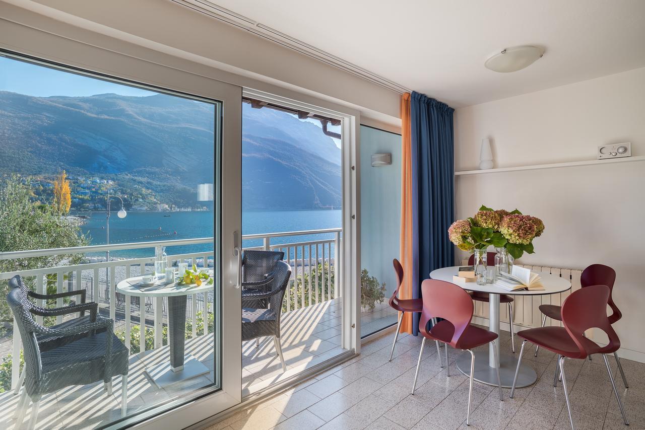 Casa Toblini Al Lago On The Beach Torbole Sul Garda Exterior photo